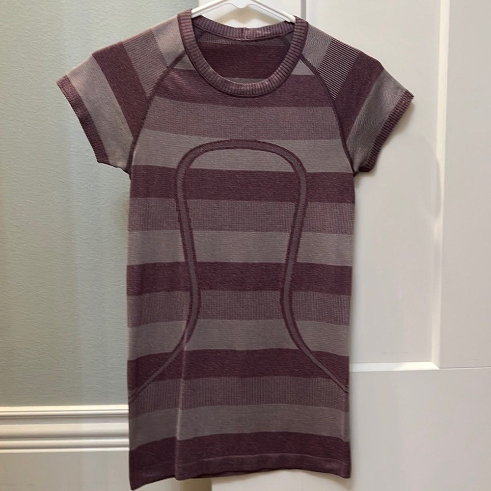 Lululemon Like New, Barely Worn, Swiftly Tech Sho… - image 1